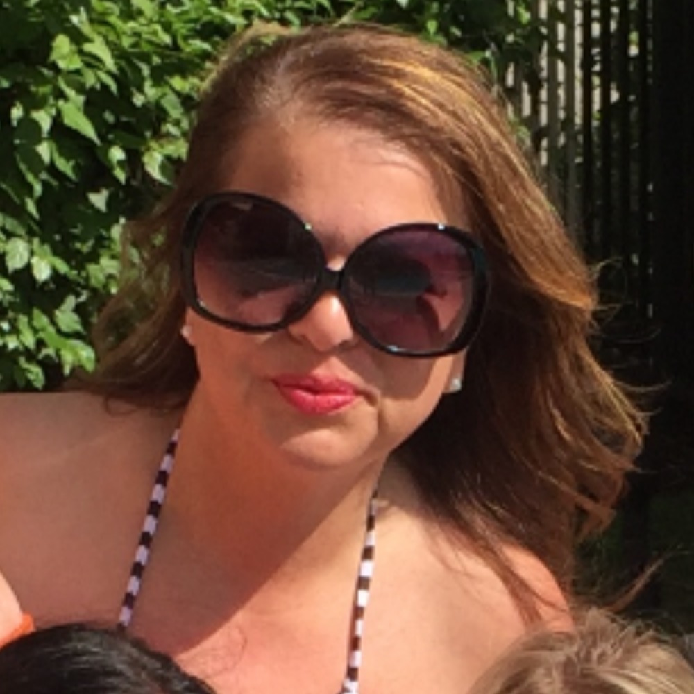 Meet your Posher, Melissa